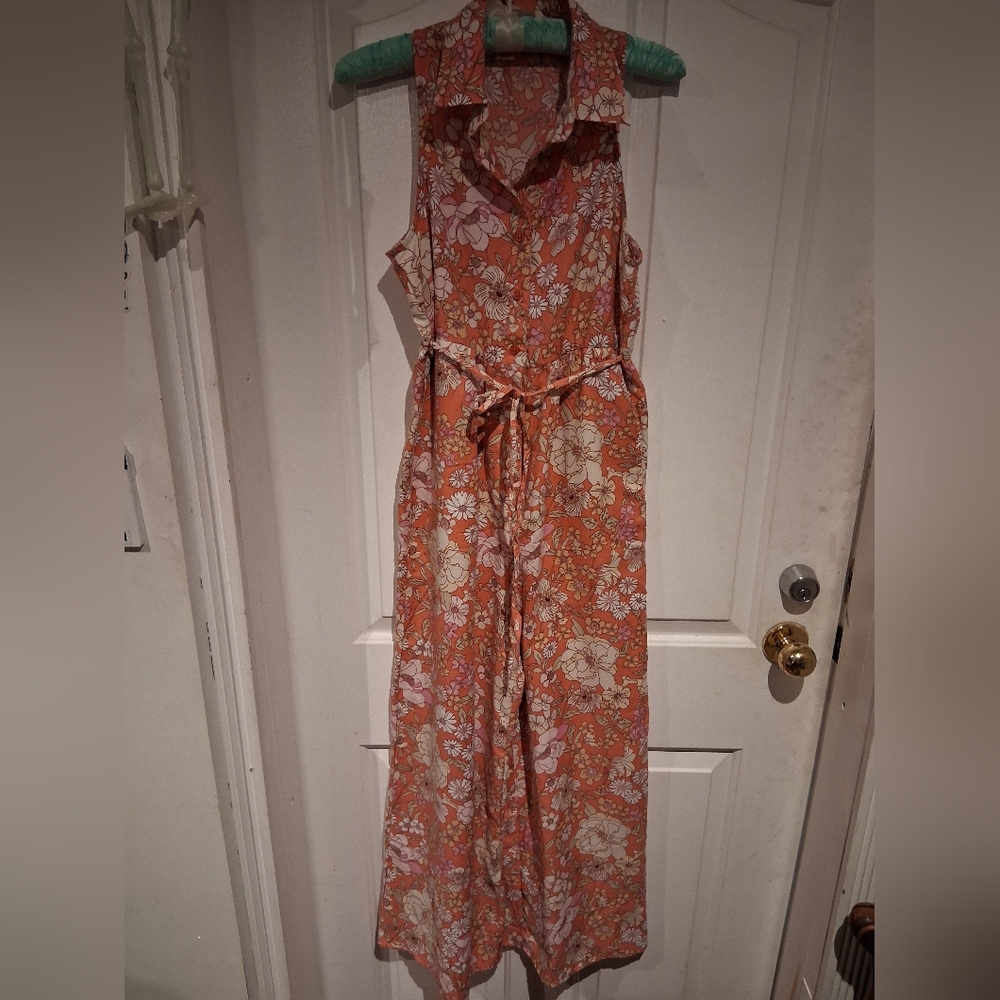Floral Sleeveless Jumpsuit with Belt